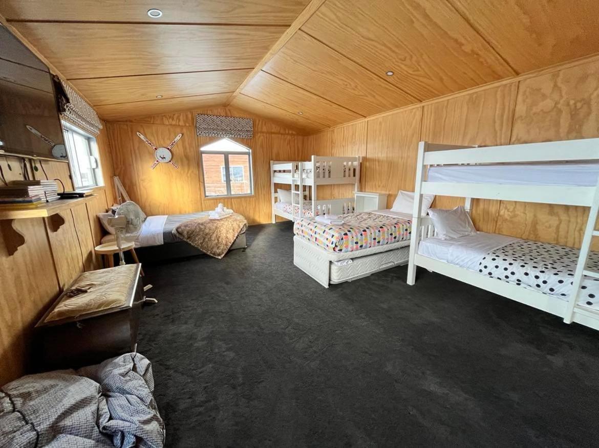 Villa Tractor Shed Lago Tékapo Exterior foto